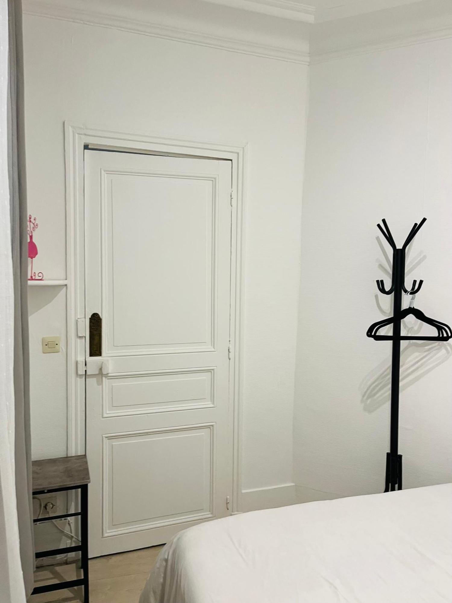 Apartment In Montmartre, Paris, Near Sacre-Coeur Read Host Profile For Booking Zewnętrze zdjęcie